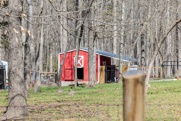 $1,200,000 | 4000 Woodland Park Drive, Hillsborough, NC 27278