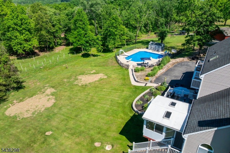 120 Old Clinton Road Flemington, NJ 08822 - Photo 4 of 50