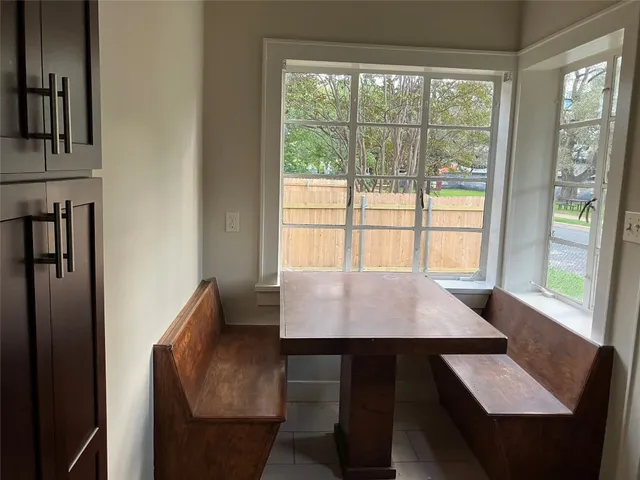 $3,300 | 1921 West 39th Street, Austin, TX 78731