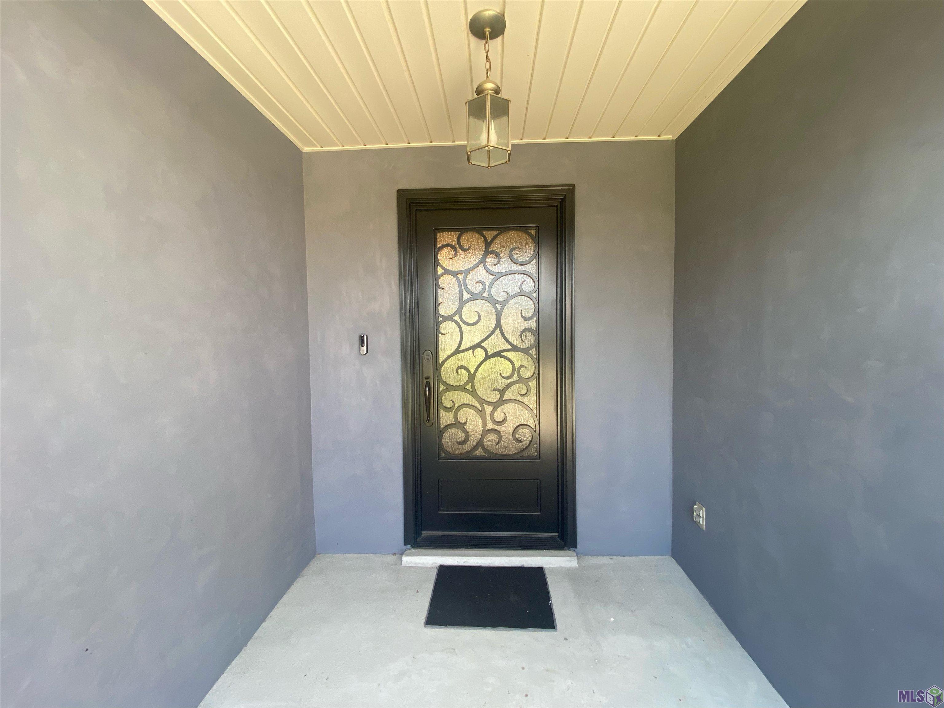14455 Sunnyhill Avenue Baton Rouge, LA 70819 - Photo 3 of 21 Front walkway/door