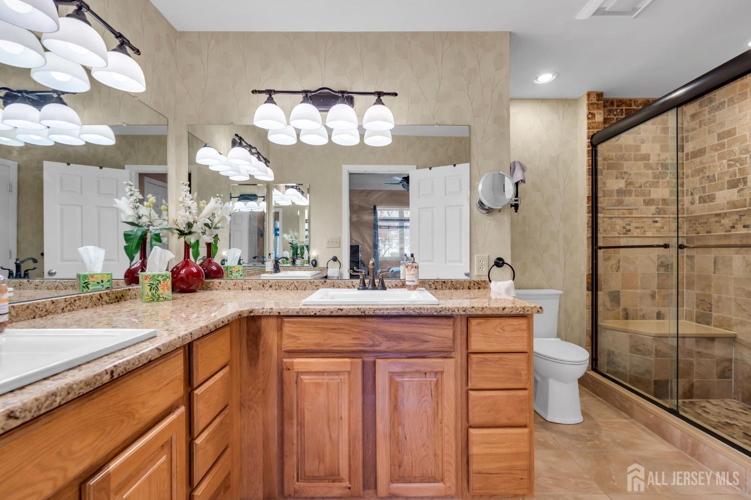 63 Winthrop Road, Unit G Monroe Township, NJ 08831 - Photo 20 of 68