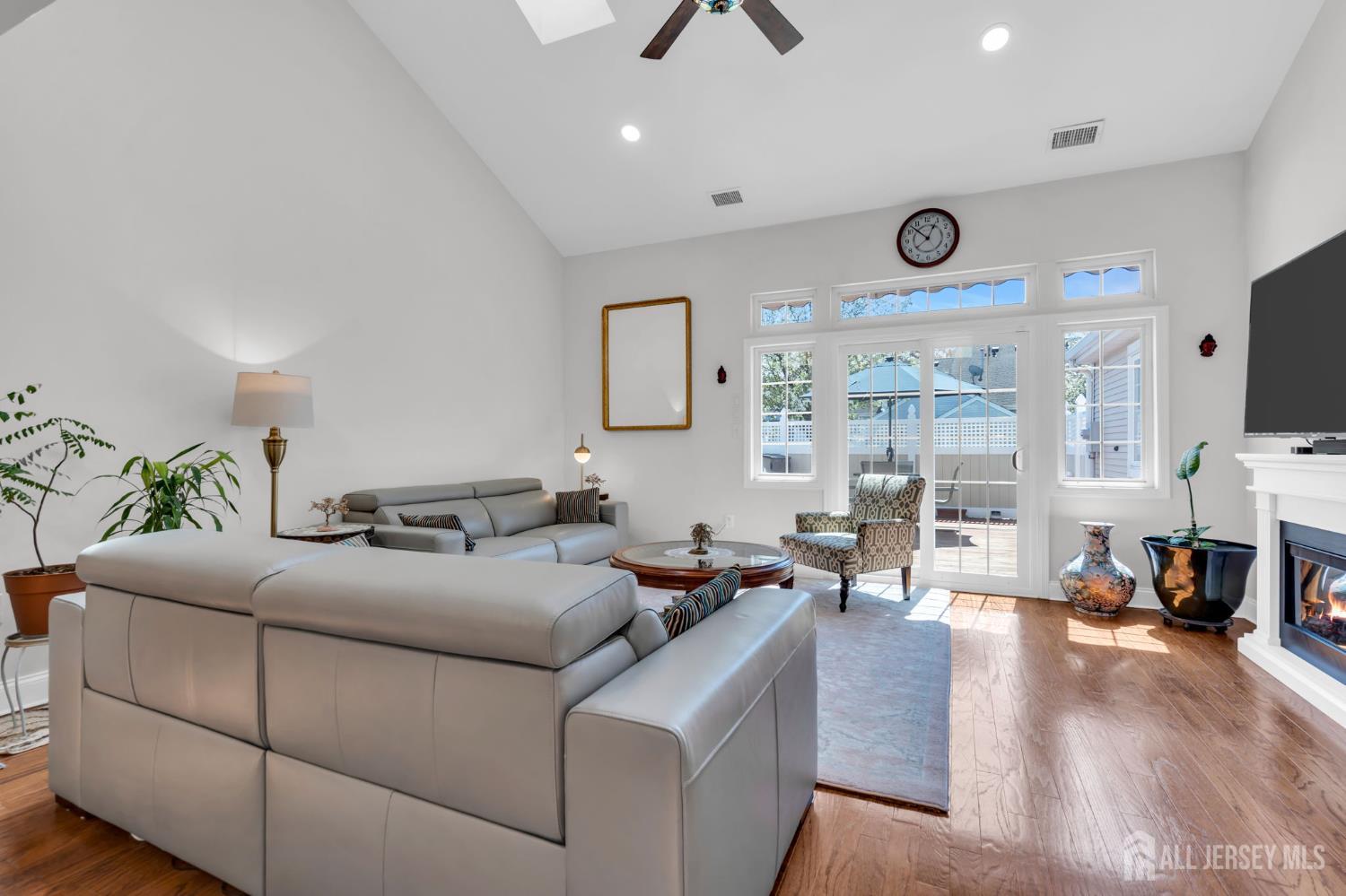 63 Winthrop Road, Unit G Monroe Township, NJ 08831 - Photo 24 of 68