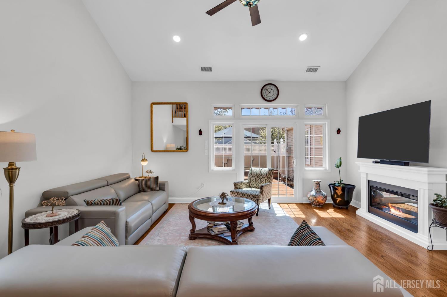 63 Winthrop Road, Unit G Monroe Township, NJ 08831 - Photo 25 of 68