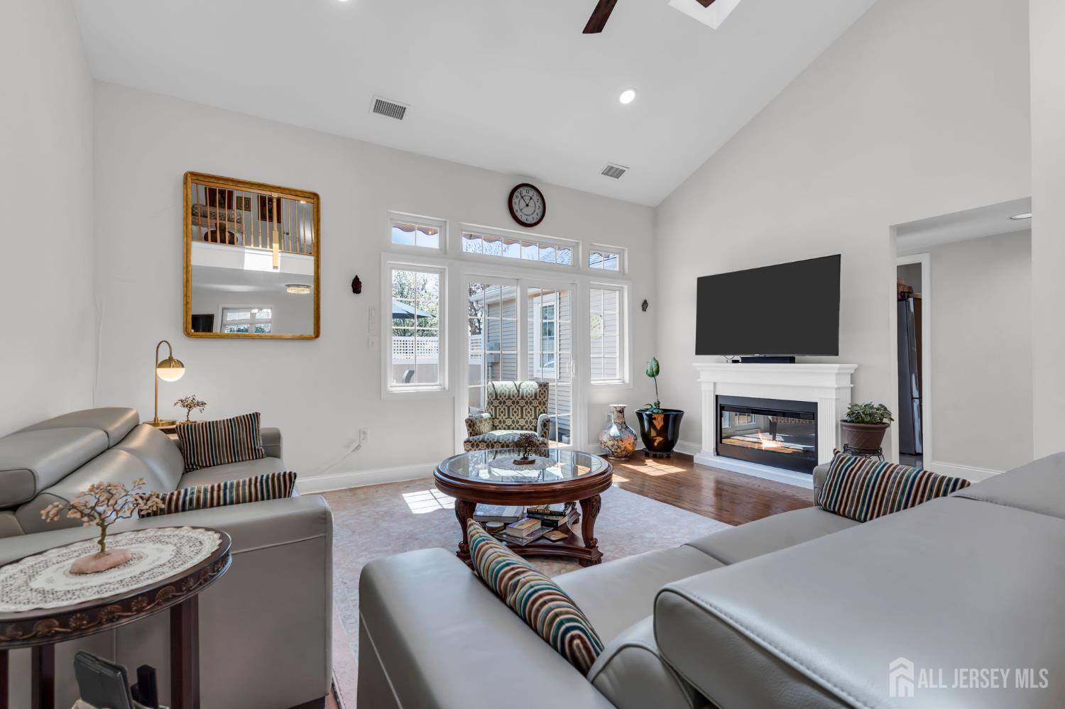 63 Winthrop Road, Unit G Monroe Township, NJ 08831 - Photo 26 of 68