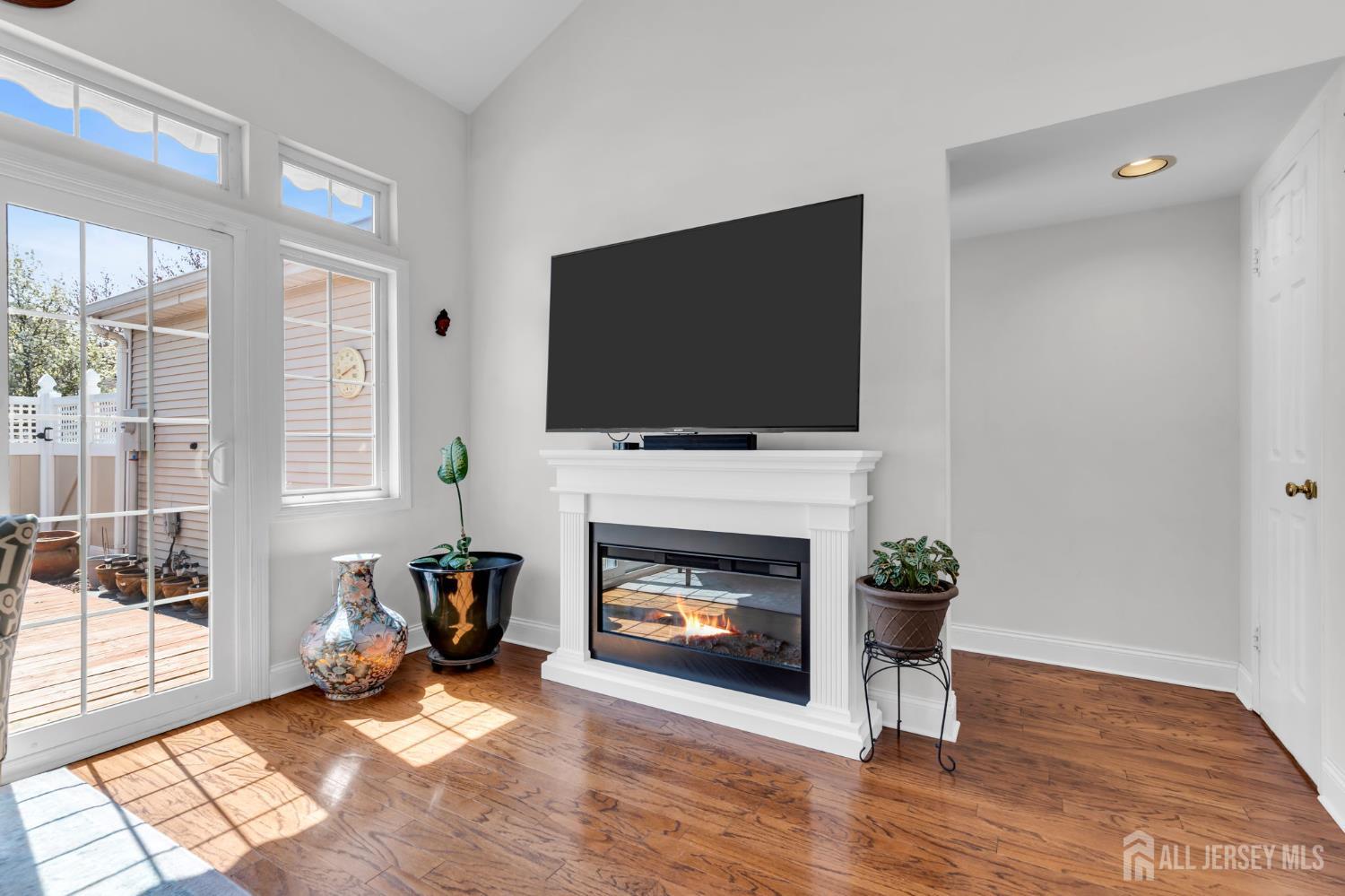 63 Winthrop Road, Unit G Monroe Township, NJ 08831 - Photo 28 of 68