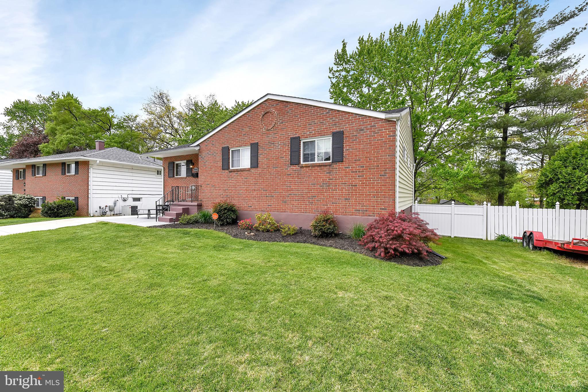 3906 Bryony Road Randallstown, MD 21133 - Photo 3 of 34 Gallery Image 3