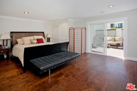 $11,750 | 531 2nd Street, Hermosa Beach, CA 90254