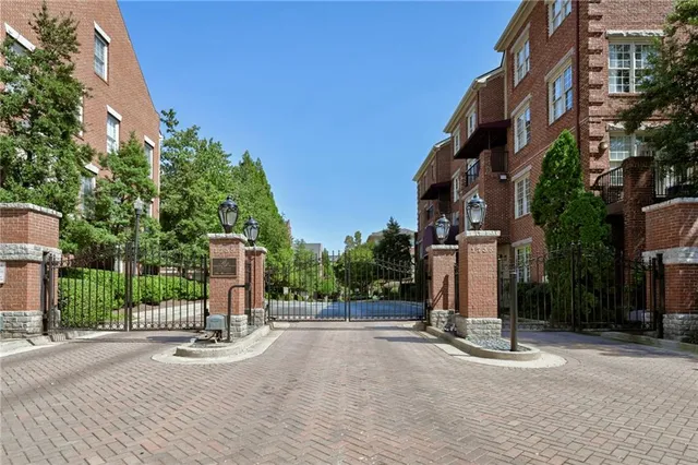 $669,000 | 1735 Peachtree Street Northeast, Unit 616, Atlanta, GA 30309