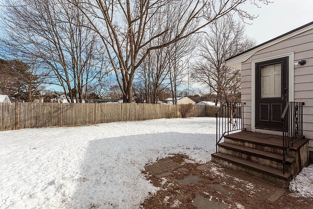 88 Gerald Road Milton, MA 02186 - Photo 6 of 19 Gallery Image 6
