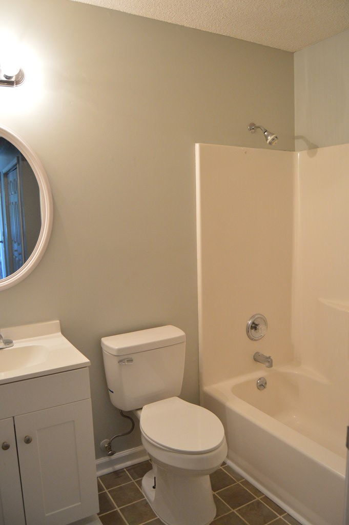 102 Laurel Ridge Way Greenwood, SC 29649 - Photo 12 of 17 Gallery Image 12