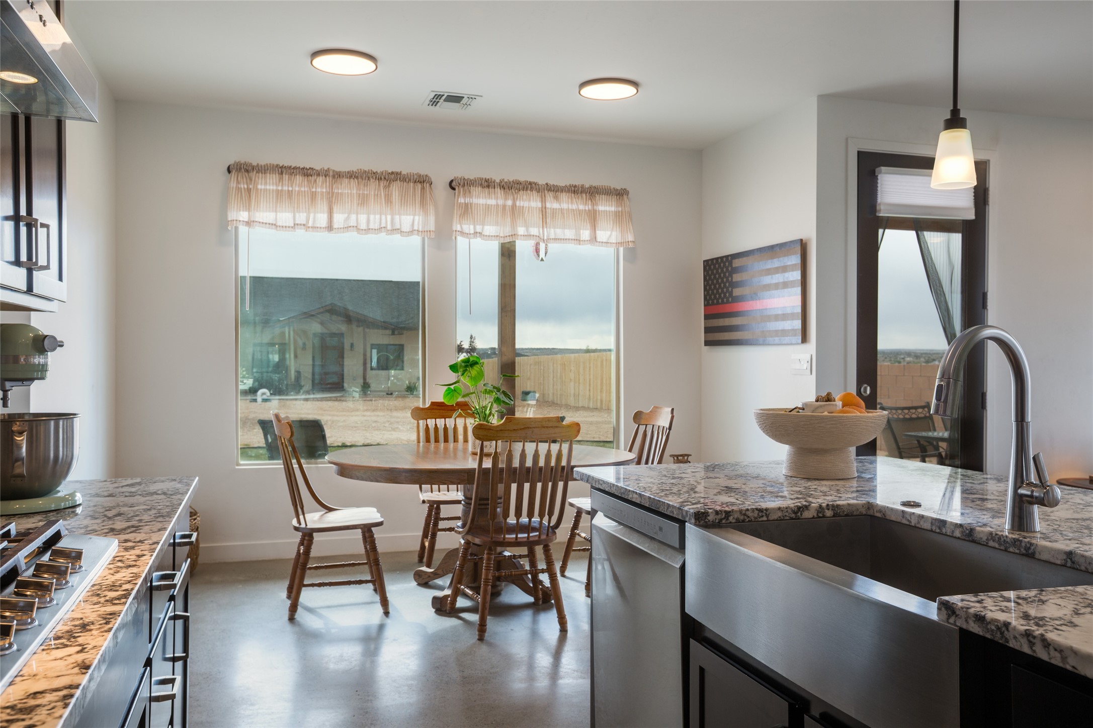 609 2nd Street Northeast Rio Rancho, NM 87124 - Photo 19 of 68