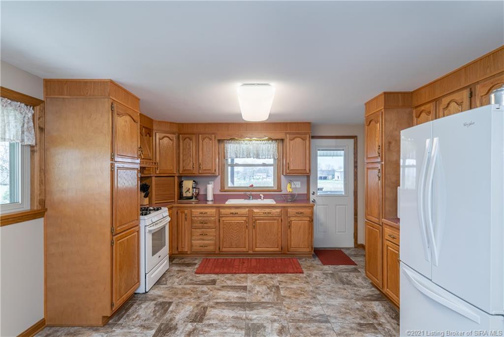 6803 Bethlehem New Washington Road Nabb, IN 47147 - Photo 11 of 48 Gallery Image 11