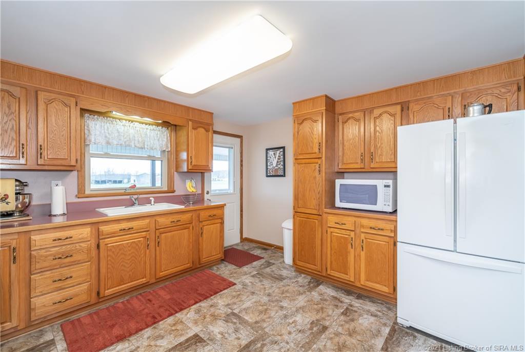 6803 Bethlehem New Washington Road Nabb, IN 47147 - Photo 12 of 48 Gallery Image 12
