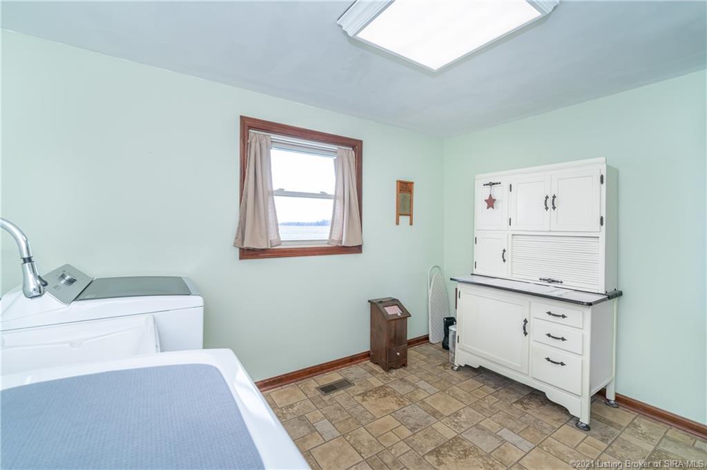 6803 Bethlehem New Washington Road Nabb, IN 47147 - Photo 20 of 48 Gallery Image 20