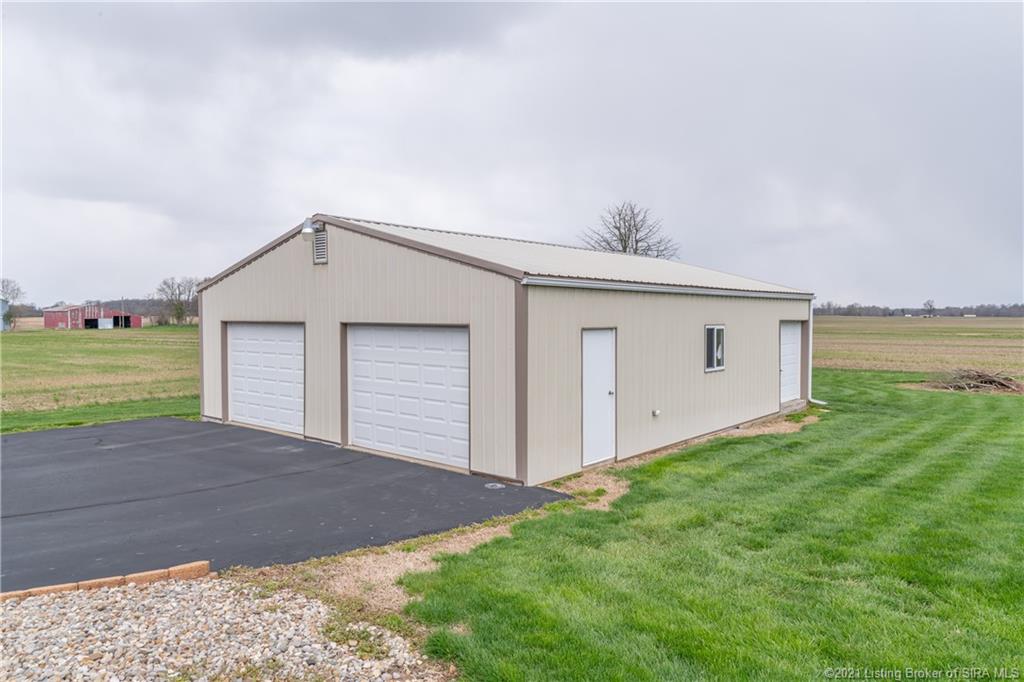6803 Bethlehem New Washington Road Nabb, IN 47147 - Photo 4 of 48 Gallery Image 4