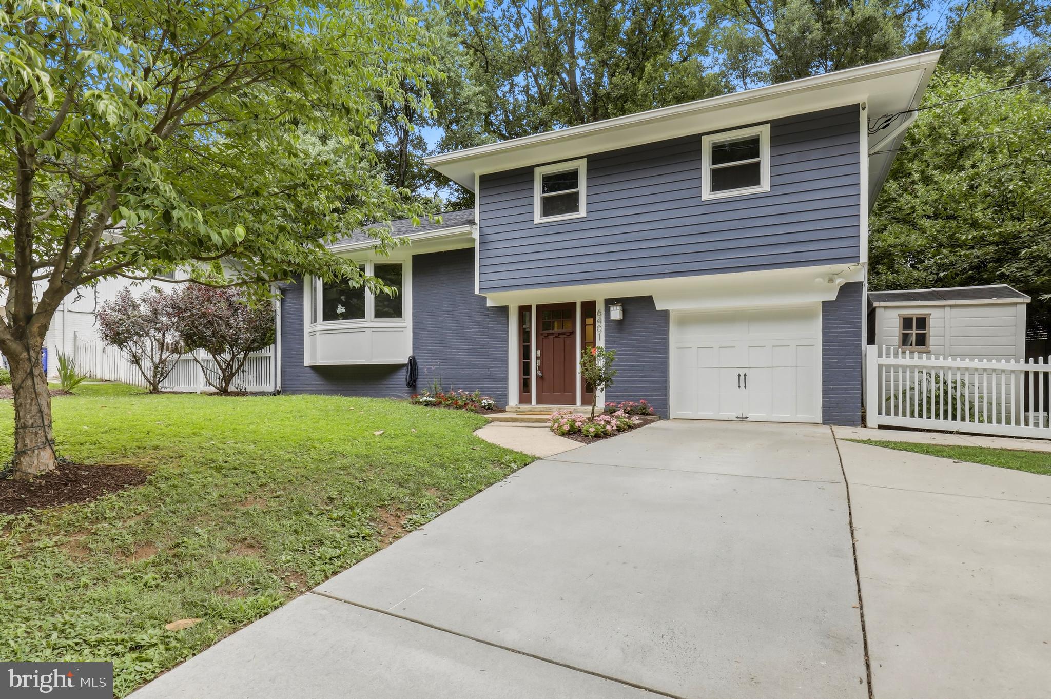 6401 Greentree Road Bethesda, MD 20817 - Photo 3 of 46