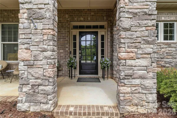 $899,900 | 8070 Clems Branch Road, Fort Mill, SC 29707