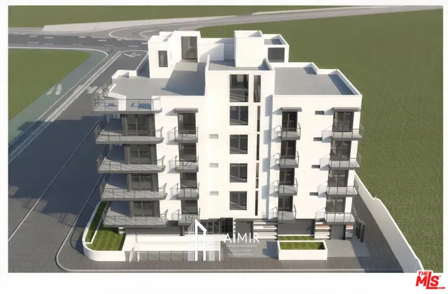 $2,000,000 | 11903 Burbank Boulevard, Valley Village, CA 91607