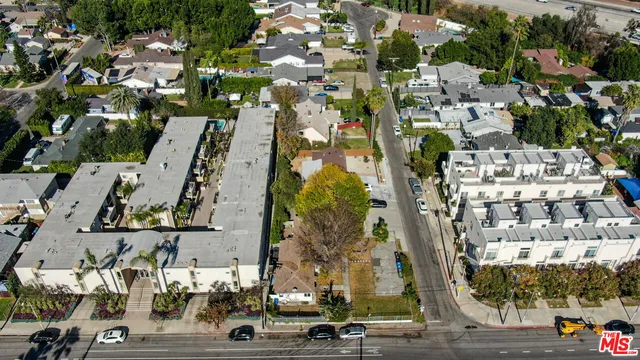 $2,000,000 | 11903 Burbank Boulevard, Valley Village, CA 91607