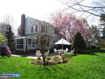 10 Wendover Road Yardley, PA 19067 - Photo 12 of 12 Exterior Side