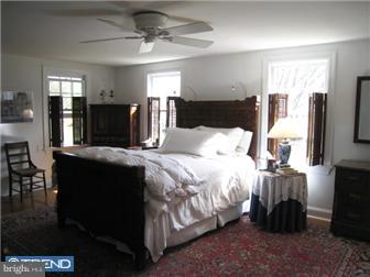 10 Wendover Road Yardley, PA 19067 - Photo 7 of 12 Bedroom - Main
