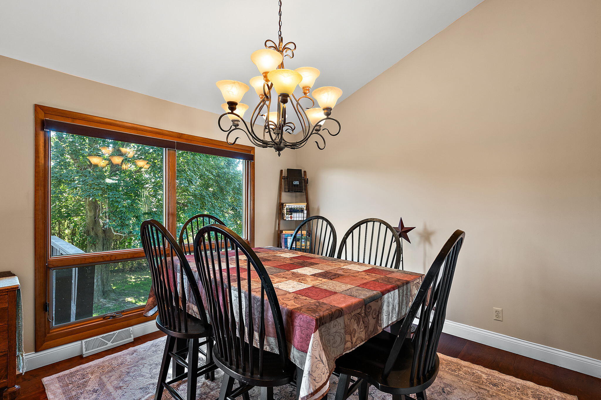 1327 Brandywine Road Crown Point, IN 46307 - Photo 15 of 36 2048x1365