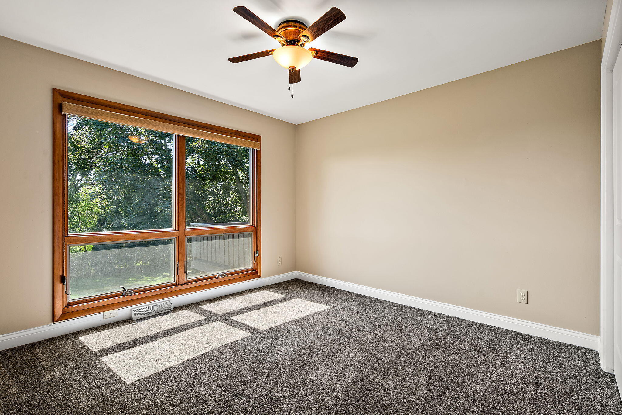 1327 Brandywine Road Crown Point, IN 46307 - Photo 16 of 36 2048x1365
