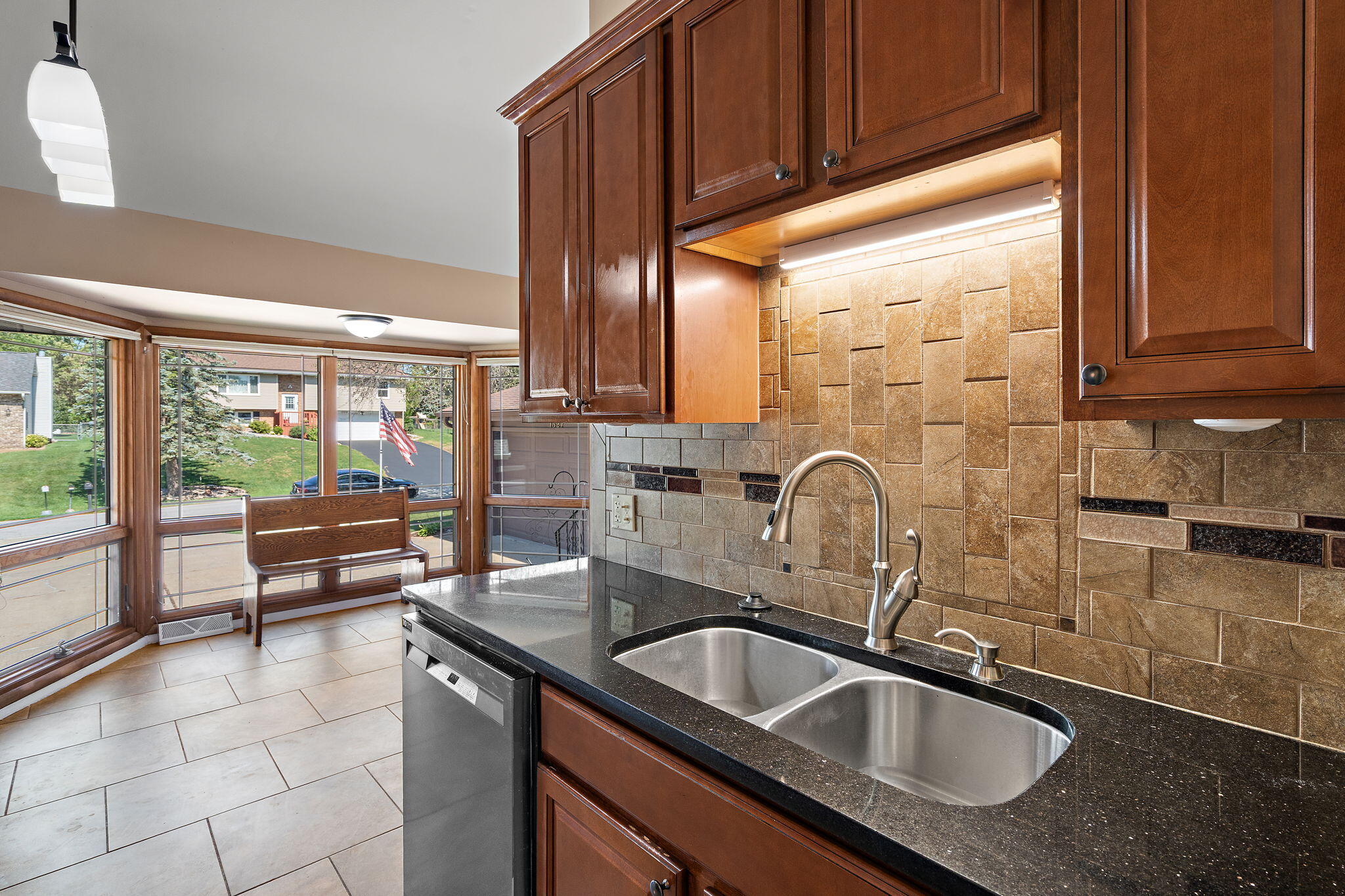 1327 Brandywine Road Crown Point, IN 46307 - Photo 9 of 36 2048x1365
