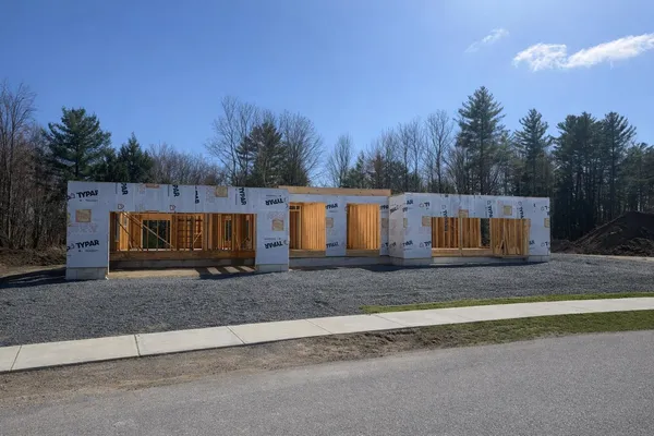 $539,900 | 50 Greenbrook Circle, Unit 5, Milton, VT 05468