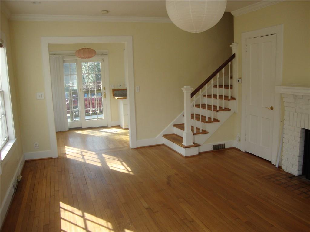 3644 Kingsboro Road Northeast, Unit B Atlanta, GA 30319 - Photo 2 of 7