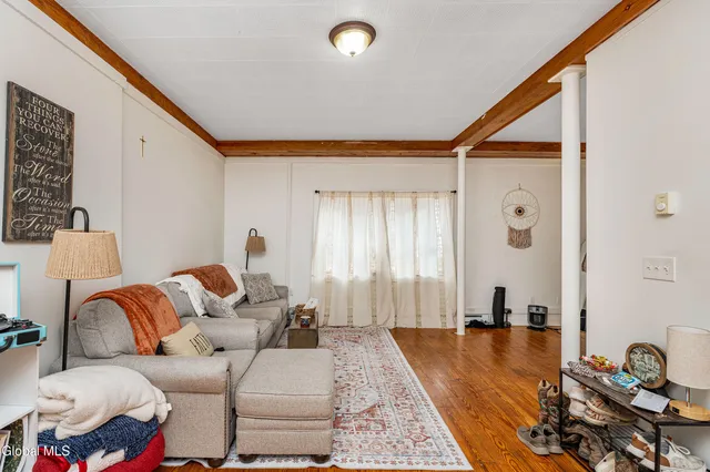 $949,900 | 5922-5926 Highway 81, Greenville, NY 12083