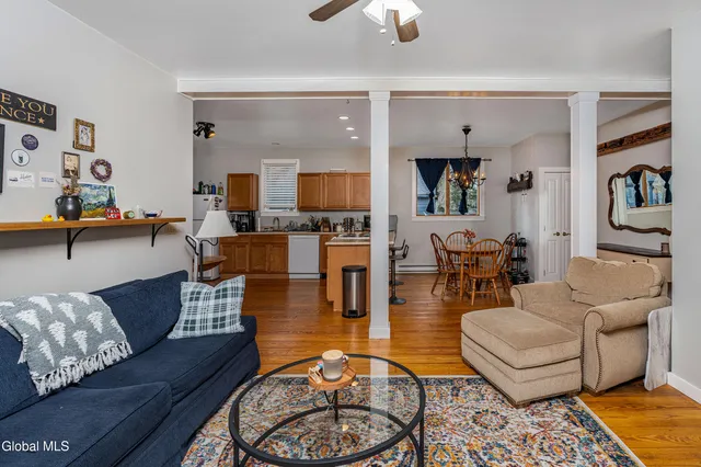 $949,900 | 5922-5926 Highway 81, Greenville, NY 12083