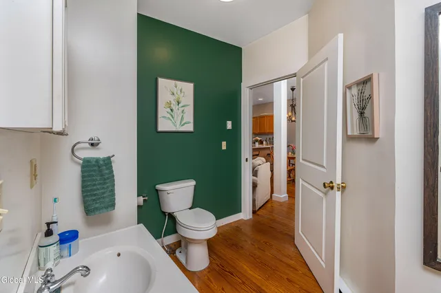 $949,900 | 5922-5926 Highway 81, Greenville, NY 12083