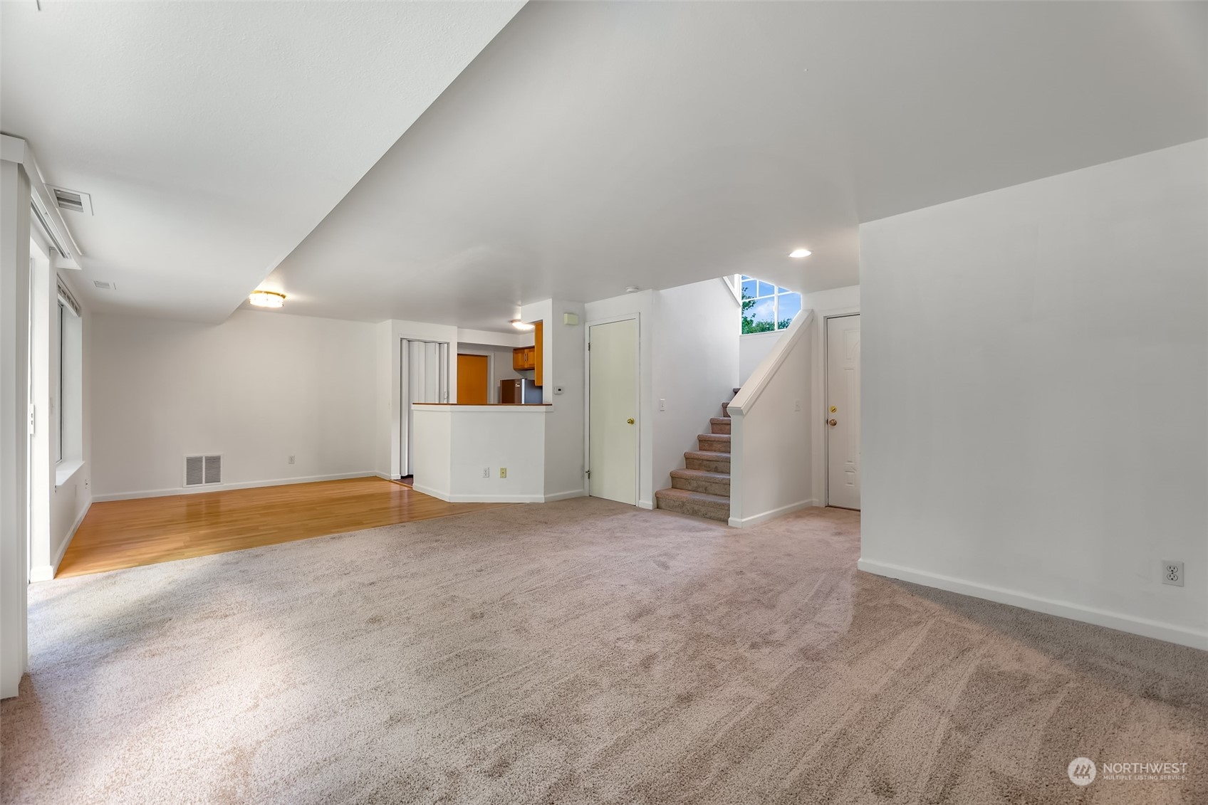 10967 Southeast 169th Place Renton, WA 98055 - Photo 11 of 40 Gallery Image 11
