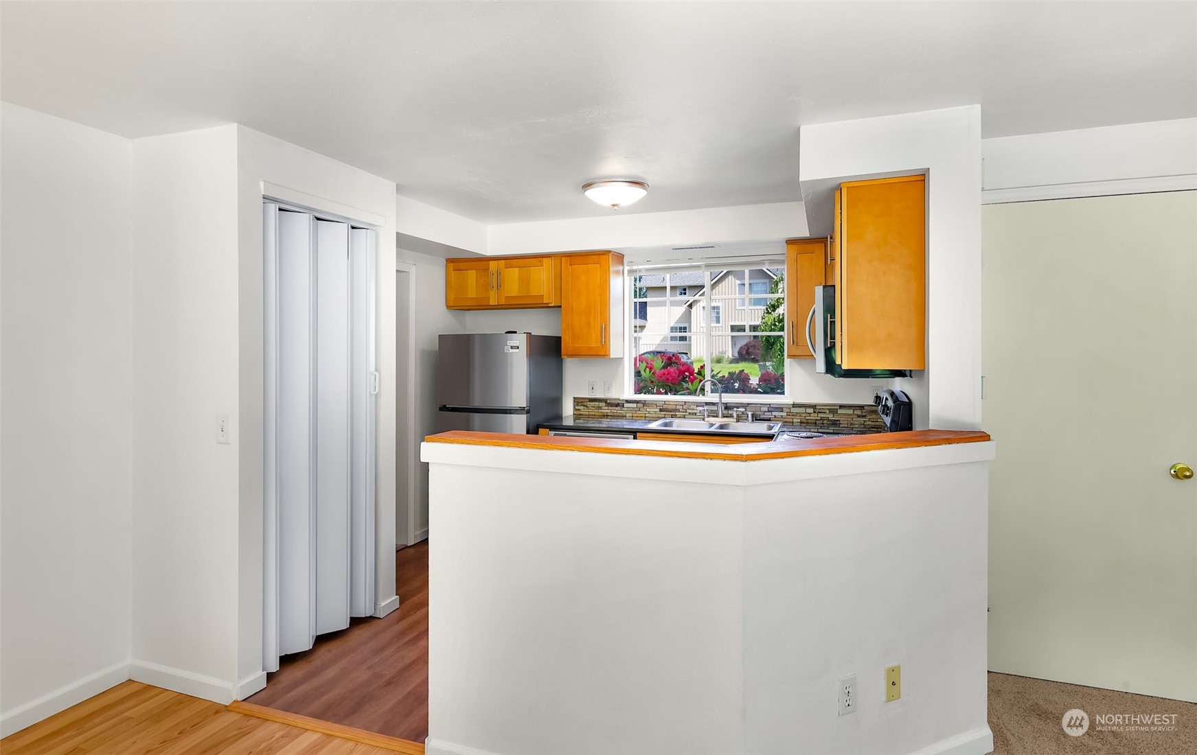 10967 Southeast 169th Place Renton, WA 98055 - Photo 16 of 40 Gallery Image 16