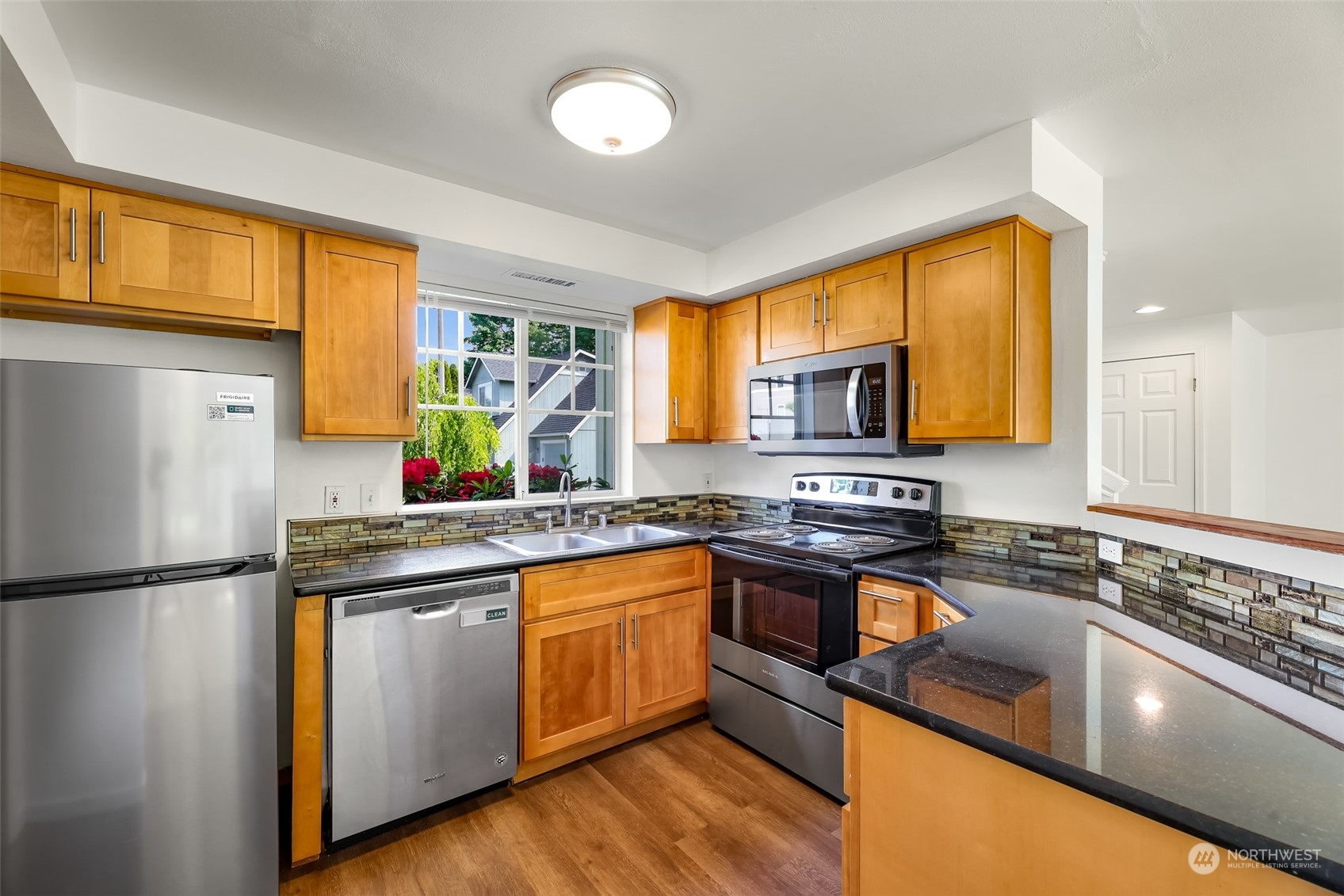 10967 Southeast 169th Place Renton, WA 98055 - Photo 19 of 40 Gallery Image 19