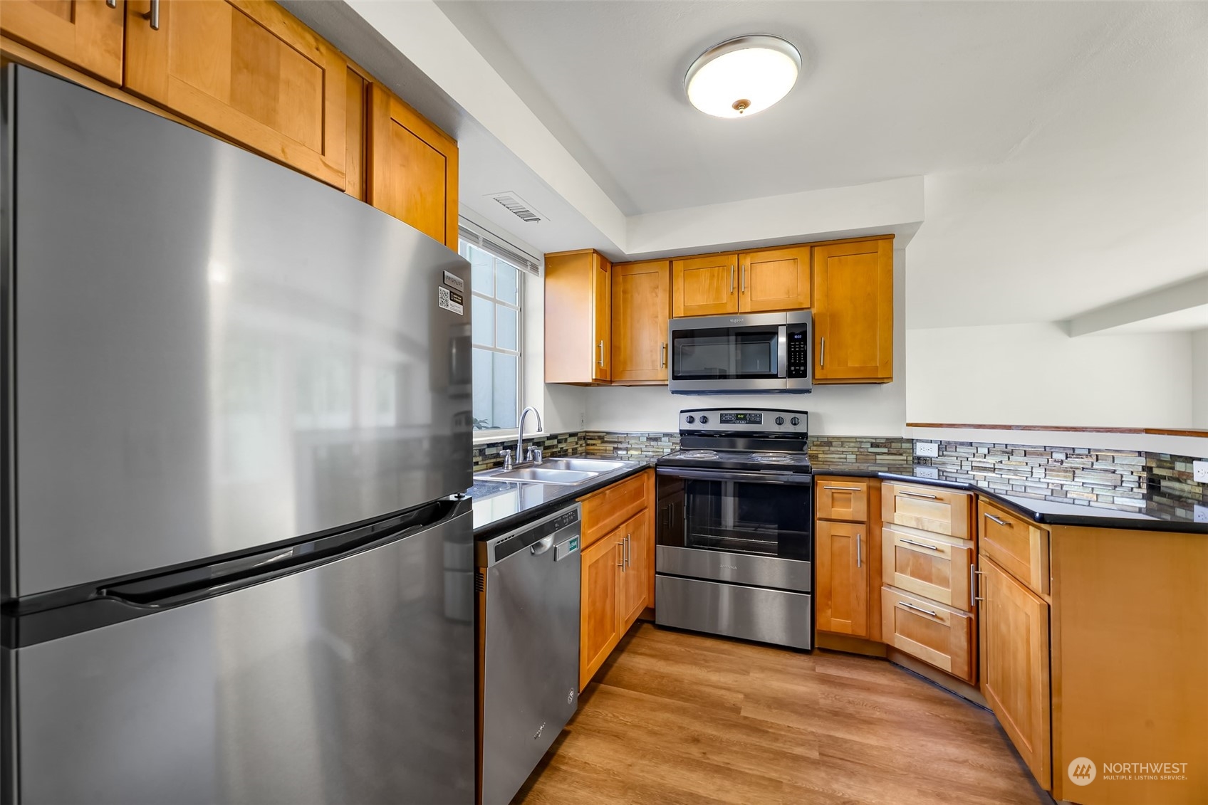 10967 Southeast 169th Place Renton, WA 98055 - Photo 20 of 40 Gallery Image 20