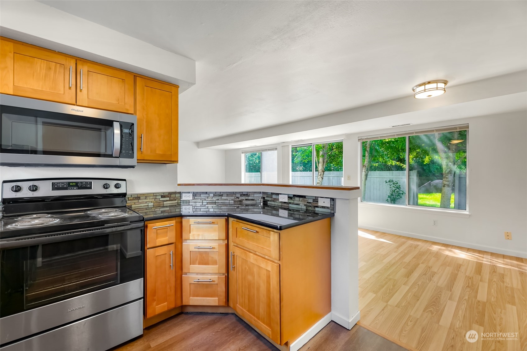 10967 Southeast 169th Place Renton, WA 98055 - Photo 22 of 40 Gallery Image 22