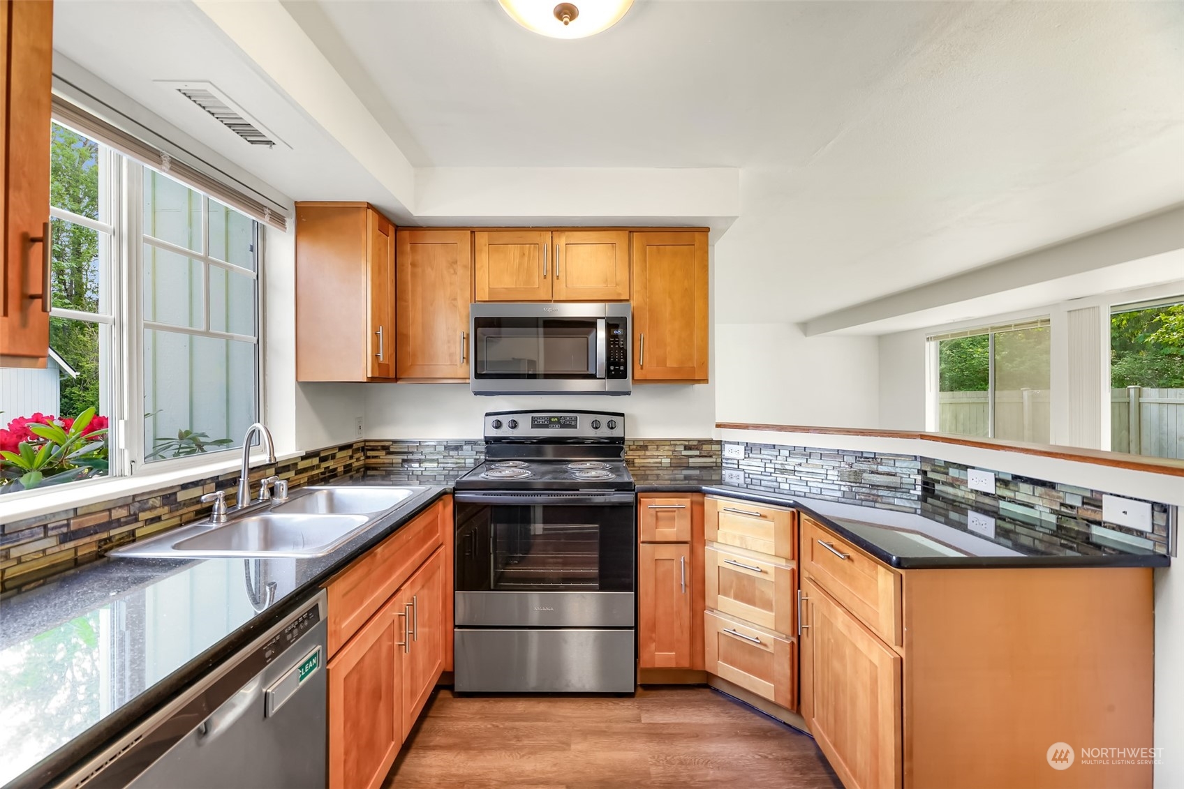 10967 Southeast 169th Place Renton, WA 98055 - Photo 23 of 40 Gallery Image 23