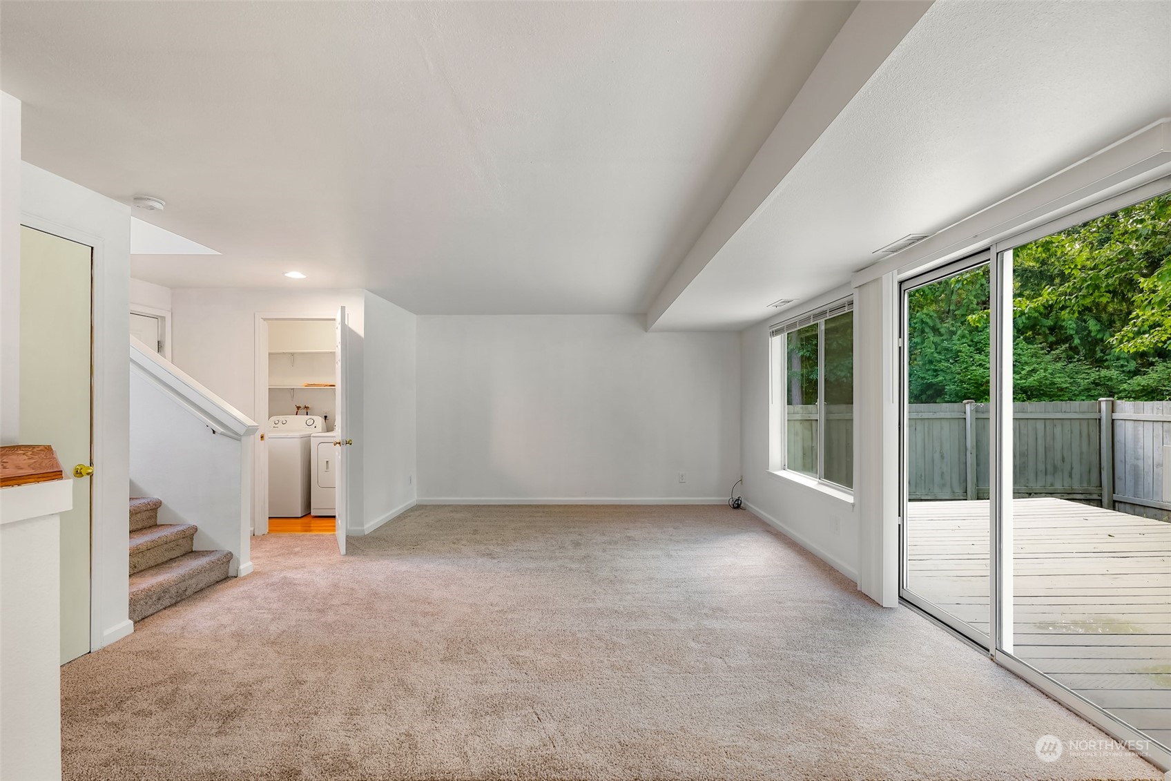 10967 Southeast 169th Place Renton, WA 98055 - Photo 4 of 40 Gallery Image 4
