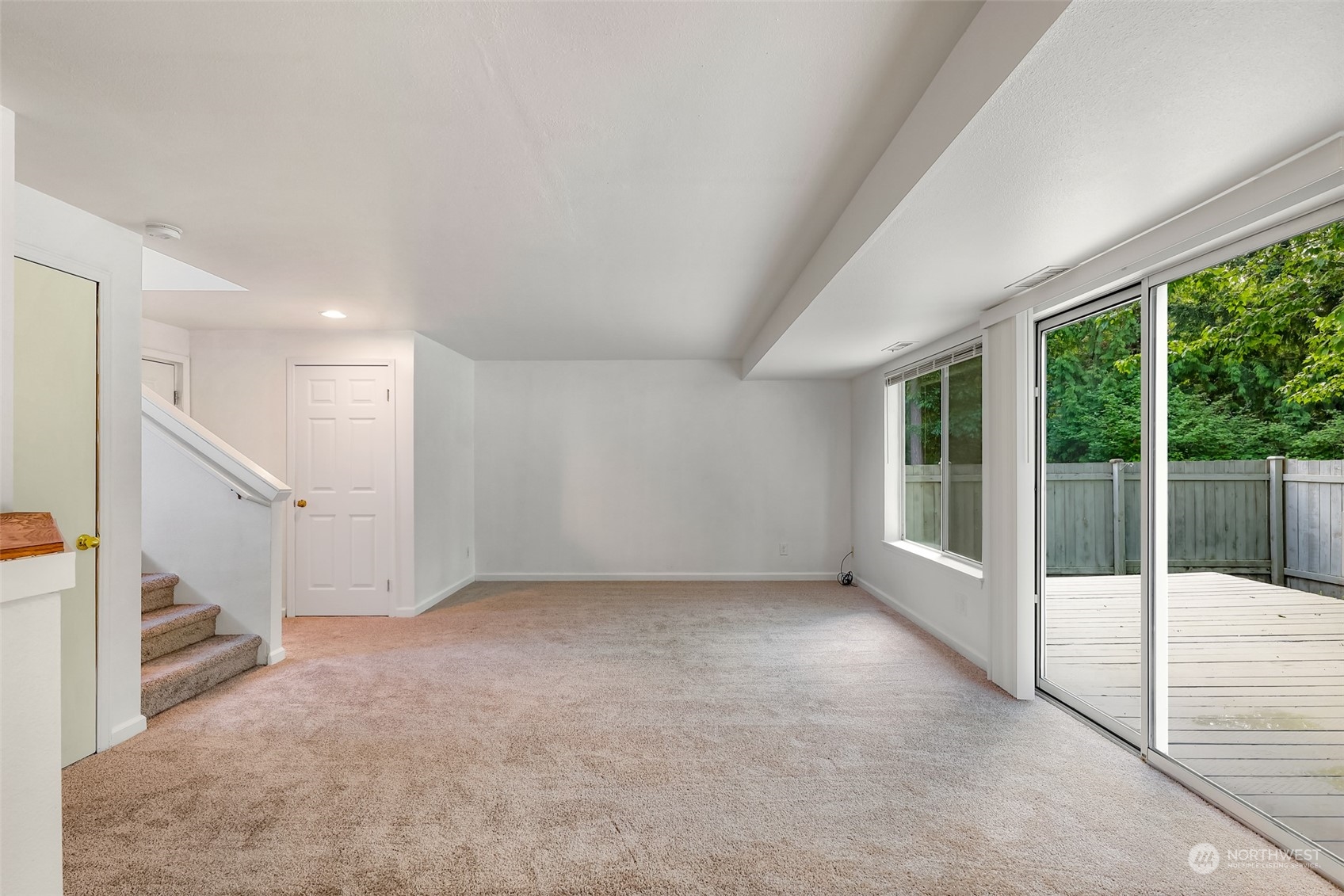 10967 Southeast 169th Place Renton, WA 98055 - Photo 6 of 40 Gallery Image 6