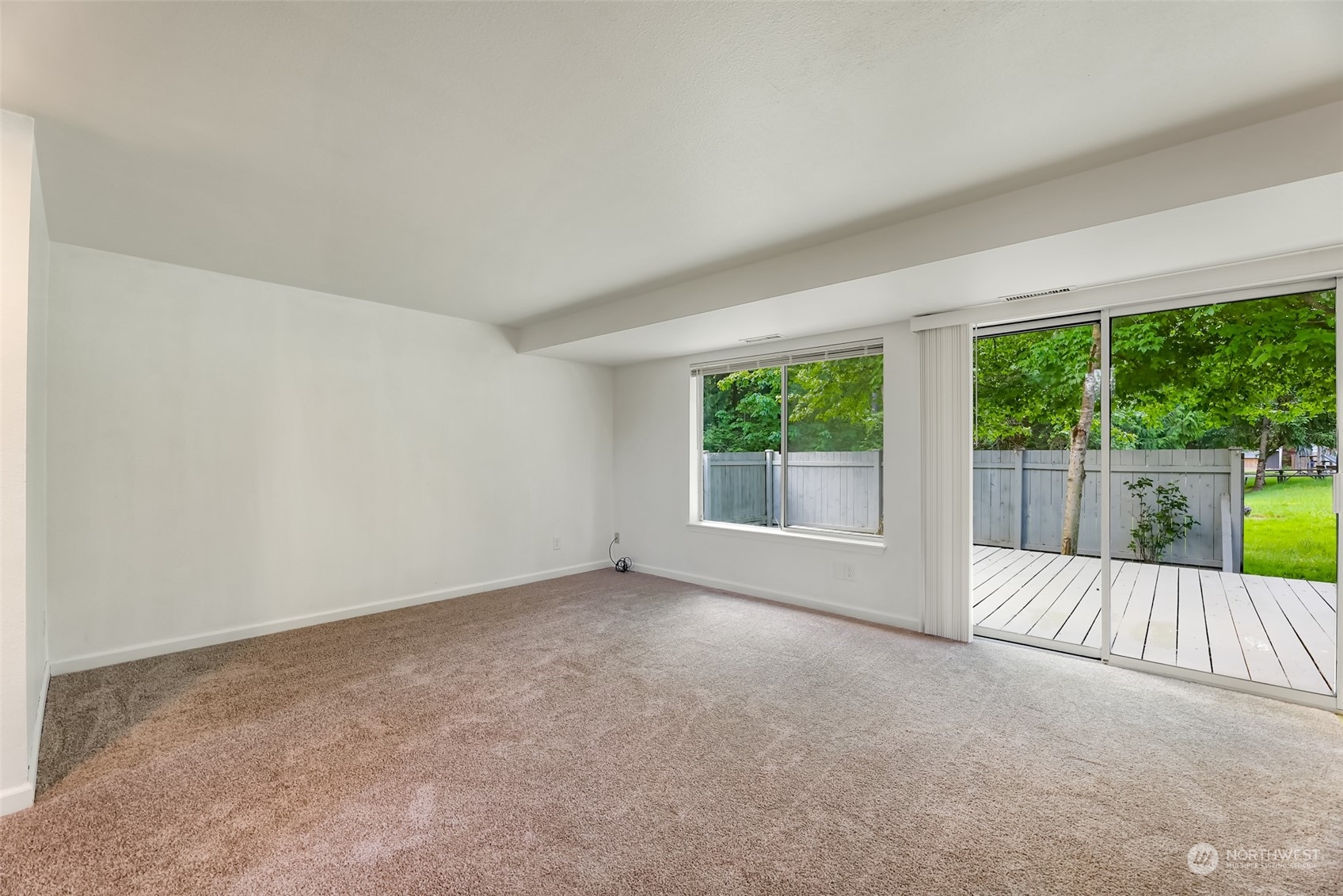 10967 Southeast 169th Place Renton, WA 98055 - Photo 7 of 40 Gallery Image 7