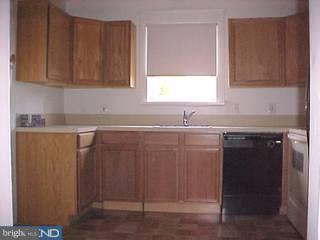 1648 New Holland Road Reading, PA 19607 - Photo 3 of 6