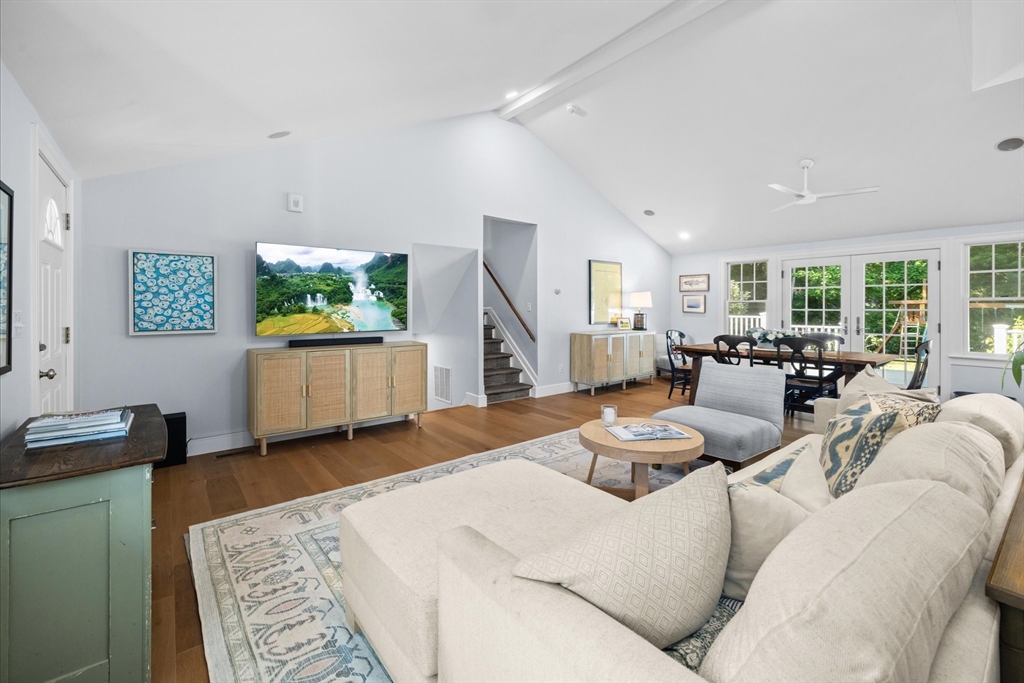 55 Union Bridge Road Duxbury, MA 02332 - Photo 6 of 42