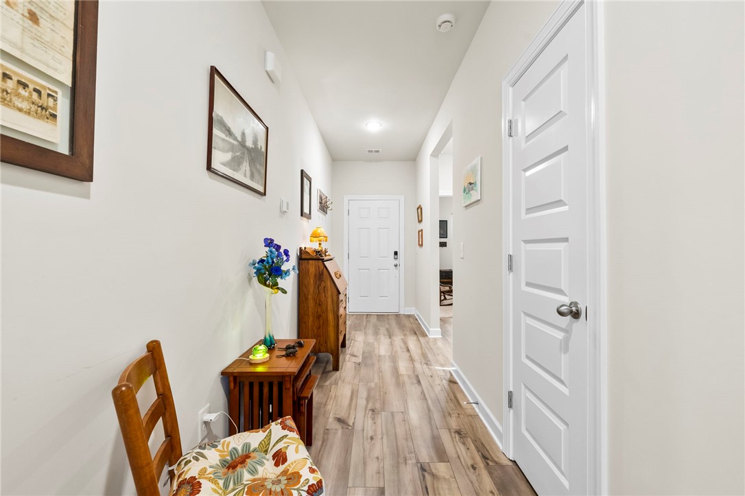 114 Layken Drive Fountain Inn, SC 29644 - Photo 5 of 46