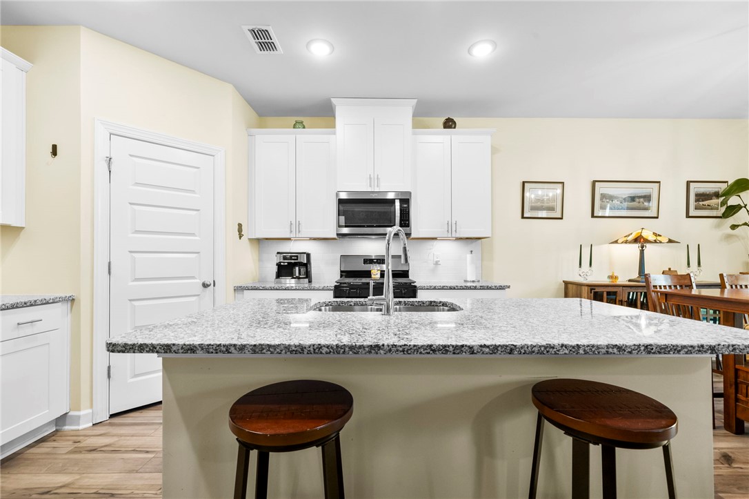 114 Layken Drive Fountain Inn, SC 29644 - Photo 7 of 46