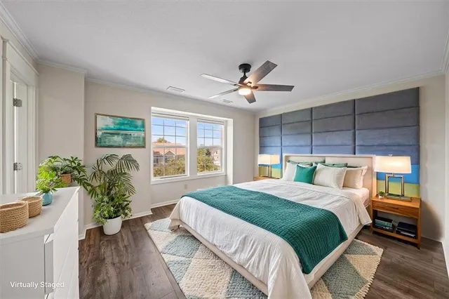 $375,000 | 2911 Gentry Park, Kansas City, MO 64116