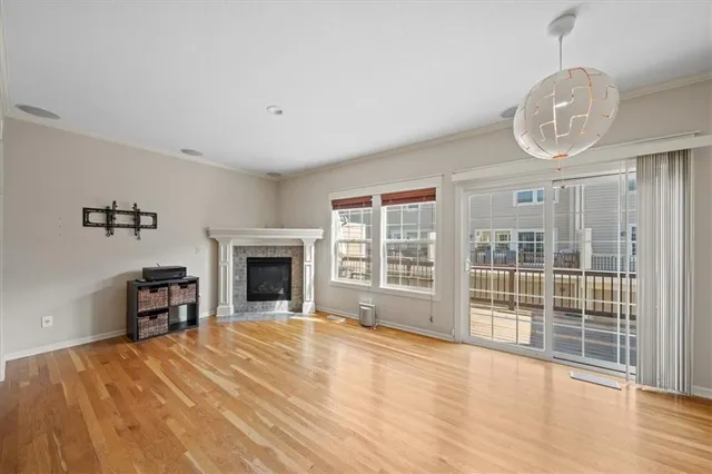 $375,000 | 2911 Gentry Park, Kansas City, MO 64116