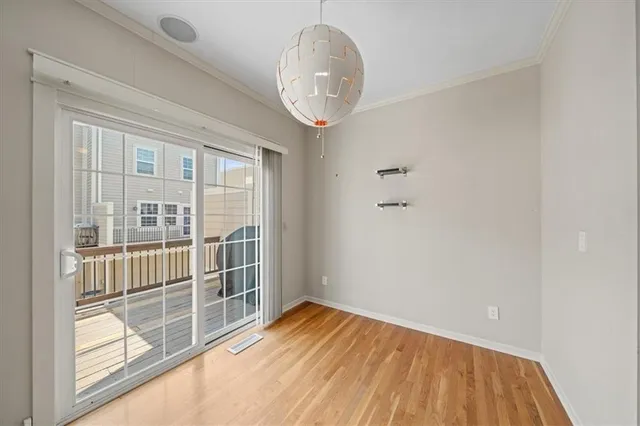 $375,000 | 2911 Gentry Park, Kansas City, MO 64116