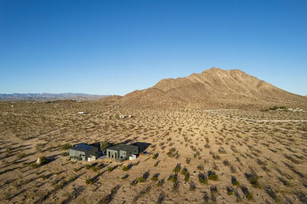 $1,100,000 | 60052 Rocky Road, Landers, CA 92285